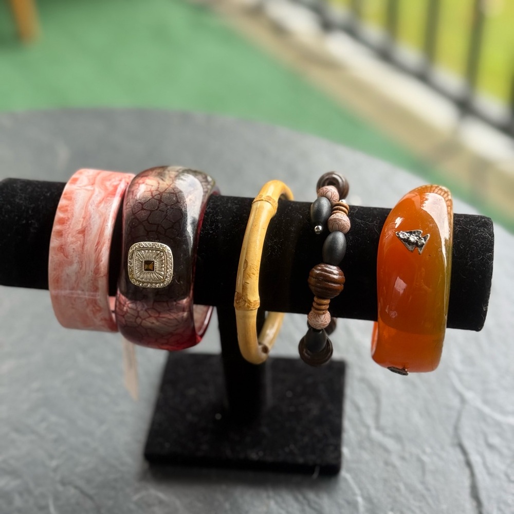 Chic Assorted Color Bracelet Set - image 1